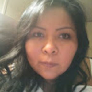 Meet your Posher, Esthela